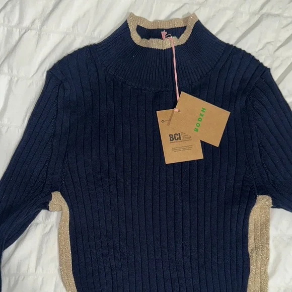 Boden Navy and Tan Ribbed Sweater - Picture 3 of 7